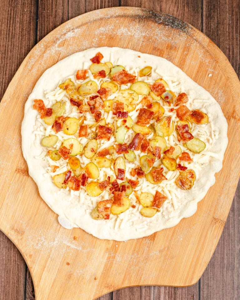 Breakfast Pizza Recipe with White Sauce & Baked Egg » the practical kitchen