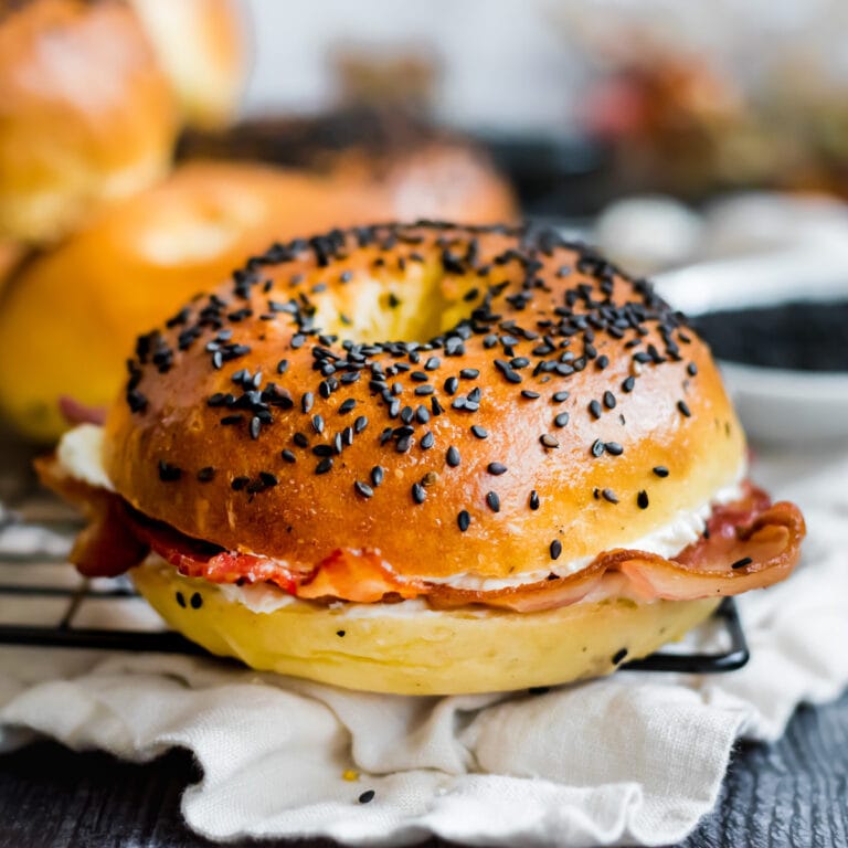 Do Bagels Need to be Refrigerated?