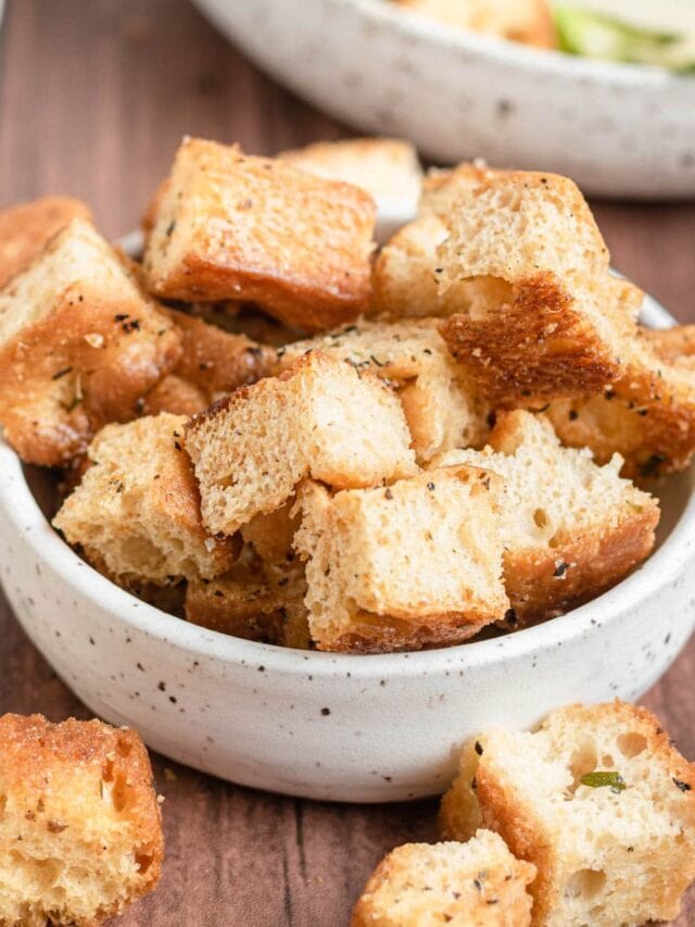 How to Make Focaccia Crouton, Step-by-Step