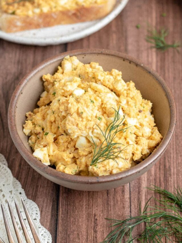 How to Make Deli Style Smashed Egg Salad (Recipe) » the practical kitchen