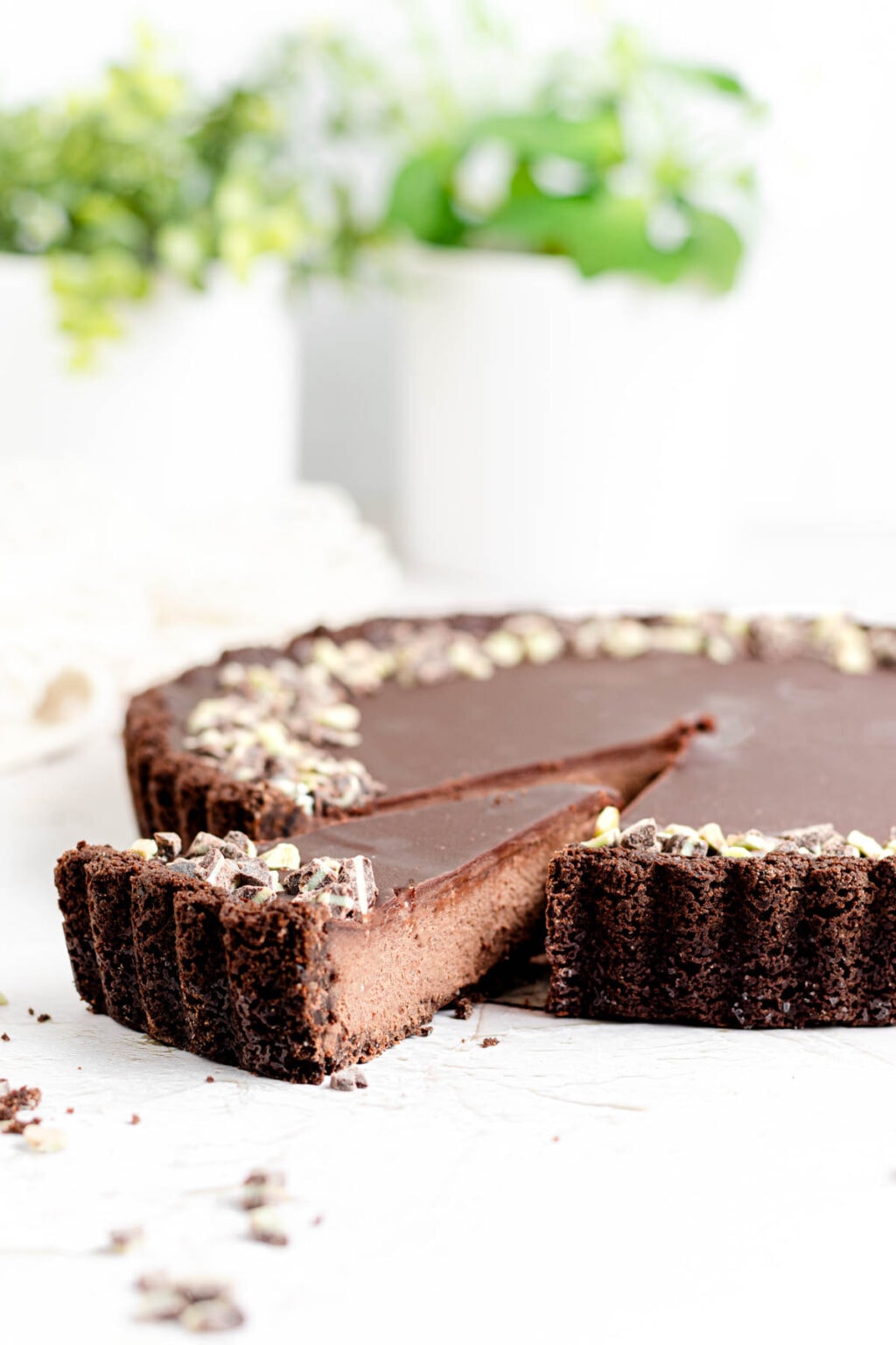 Andes Mint Chocolate Ganache Tart with Thin Mint Cookie Crust » the